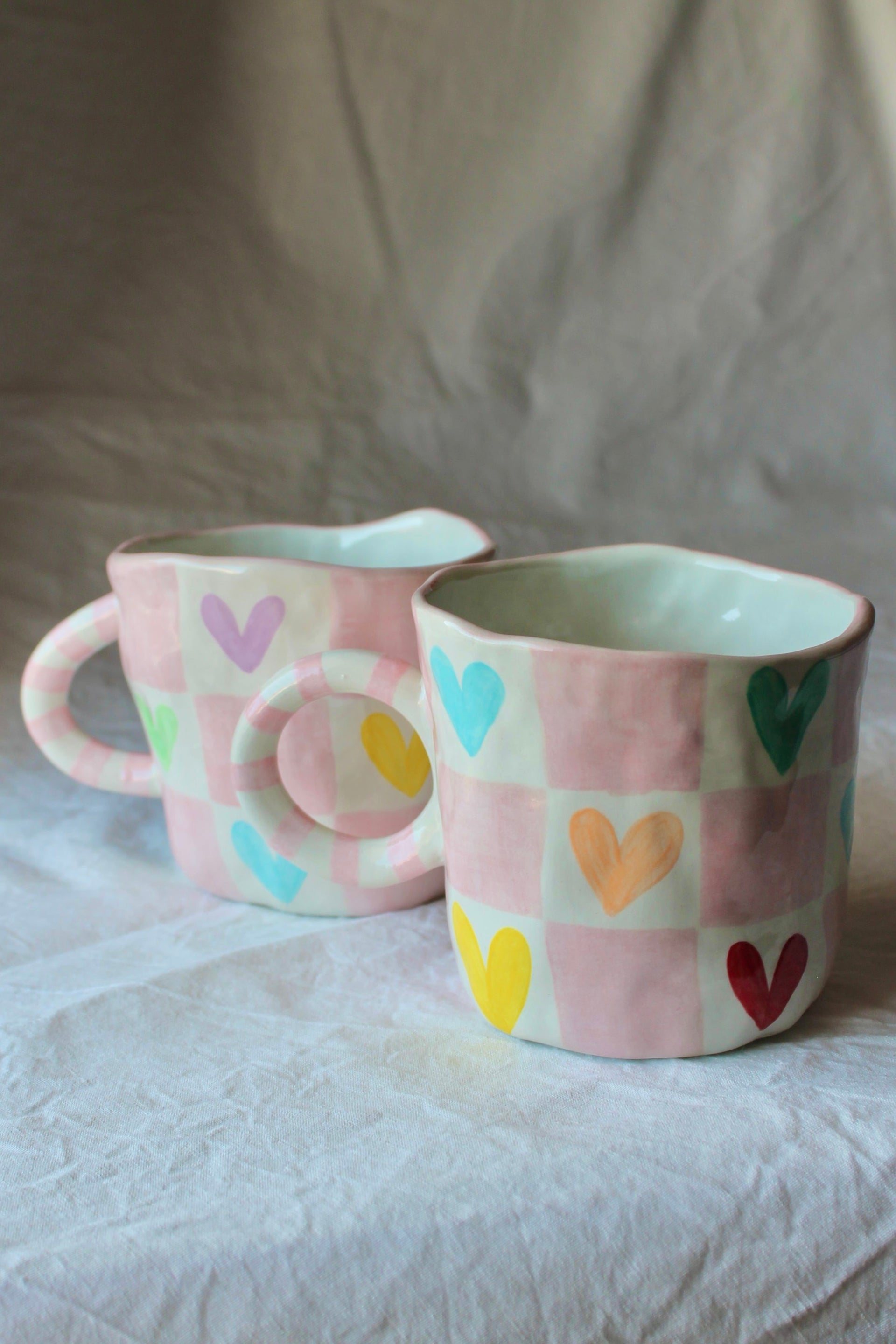 Pastel hearts and circular handle – soyaria