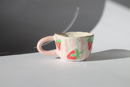 Strawberries ceramic